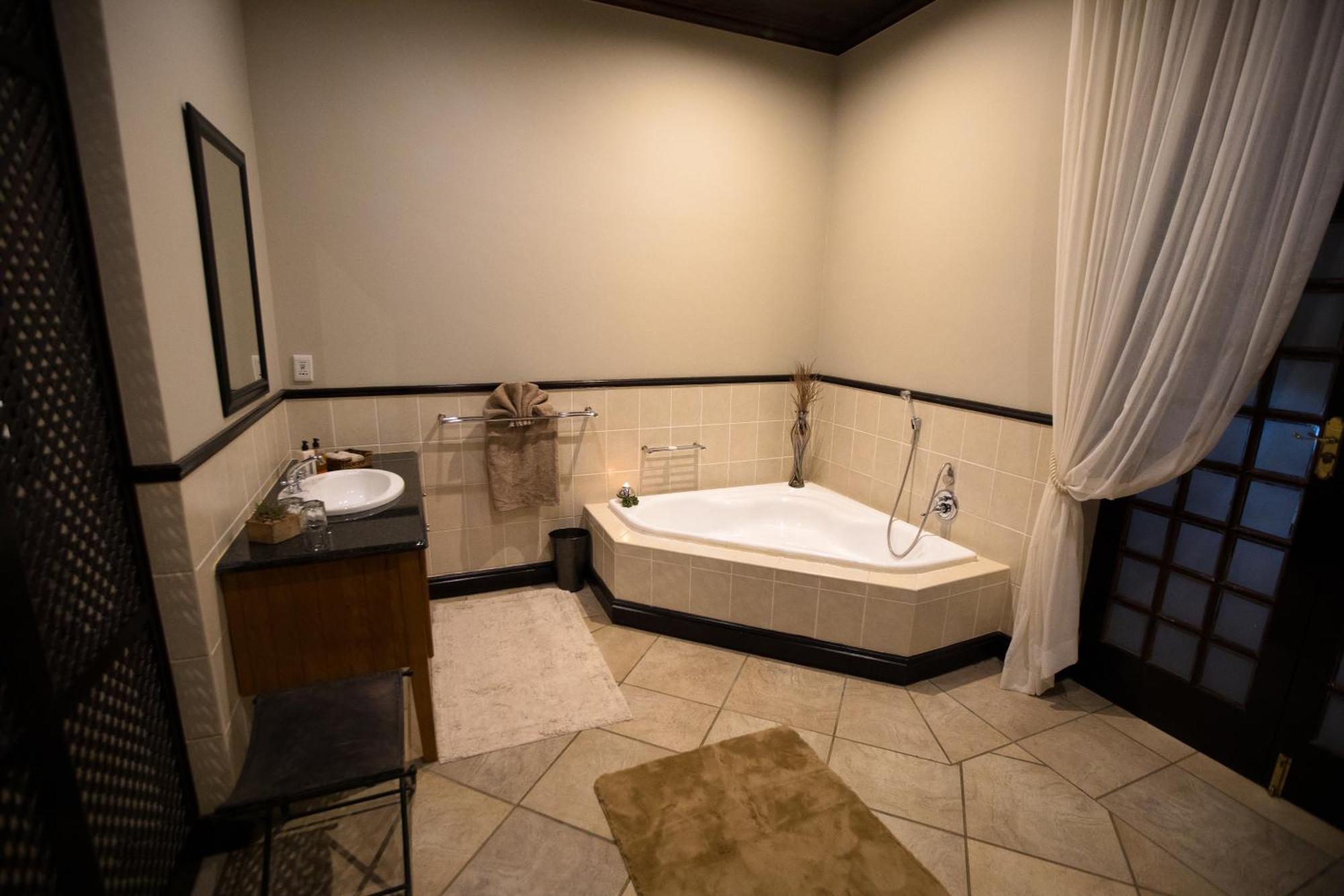 Swartberg Private Game Lodge Oudtshoorn Kültér fotó