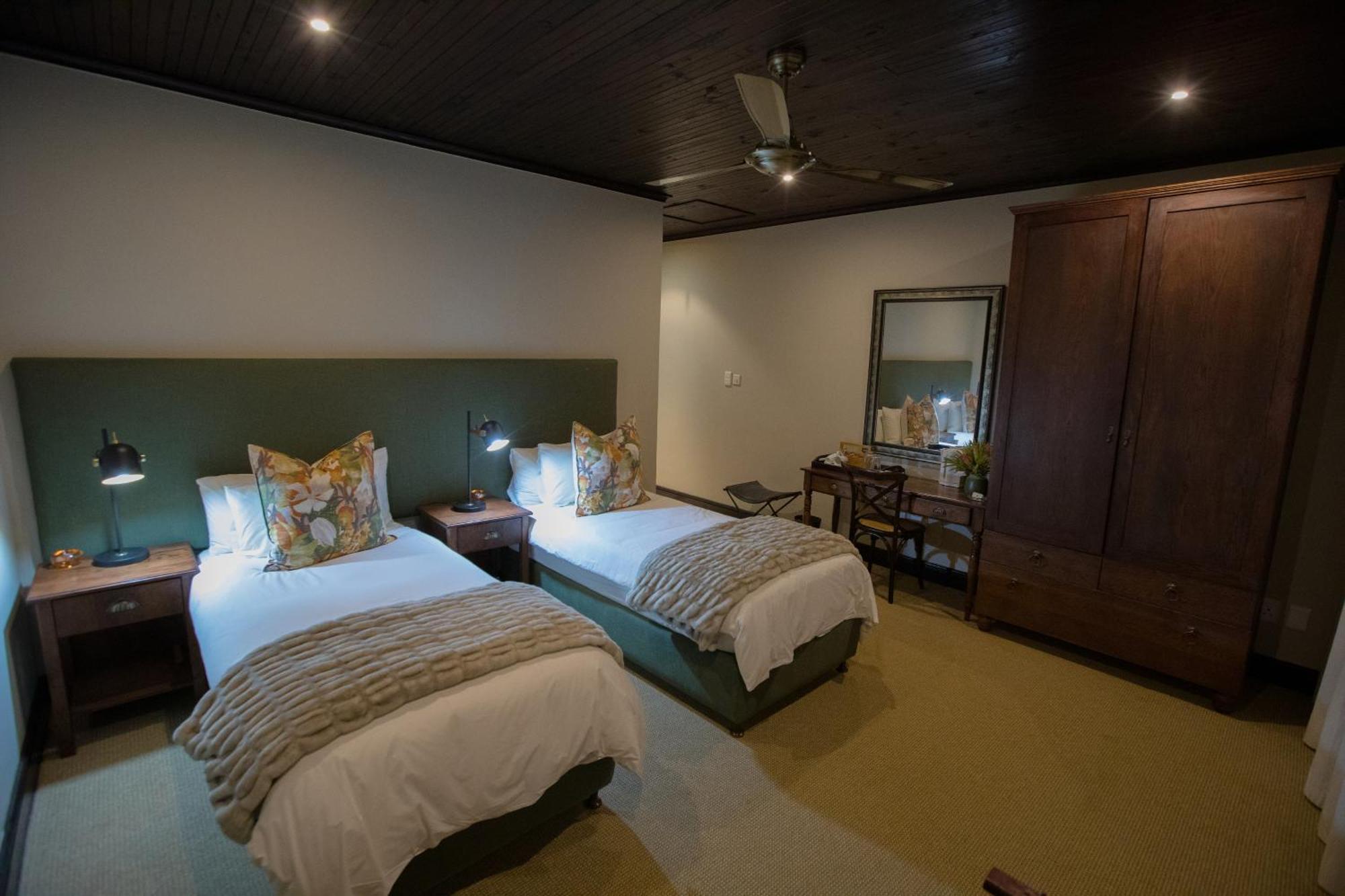 Swartberg Private Game Lodge Oudtshoorn Kültér fotó